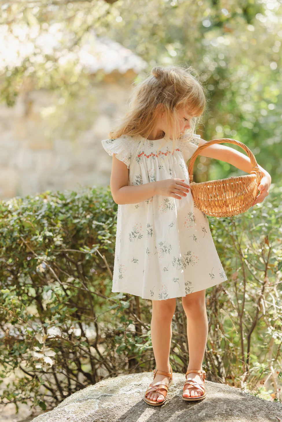 DRESS - WHITE SMOCK PRINT FLOWERY