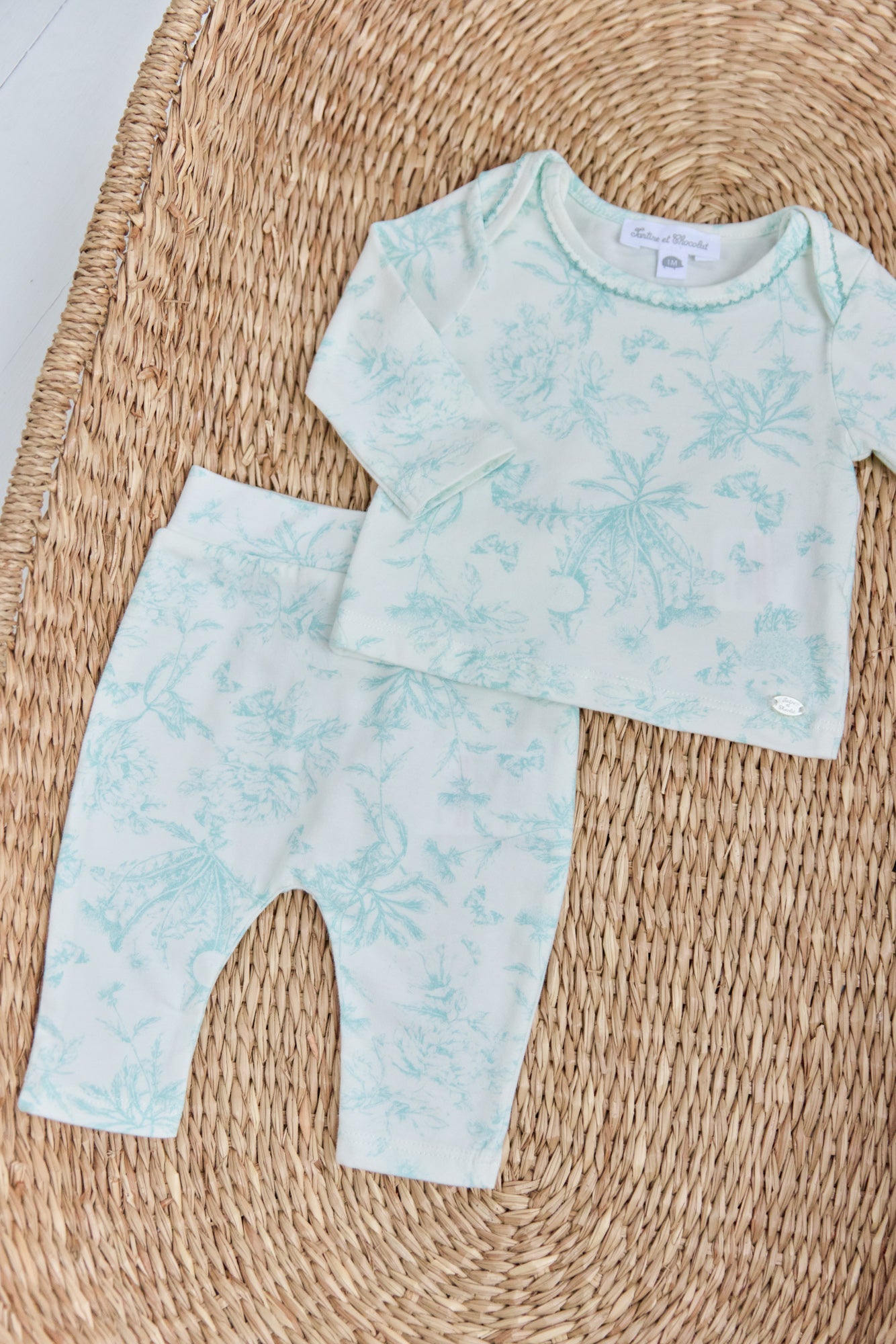 Pajamas two pieces Green water inspiration Toile de Jouy